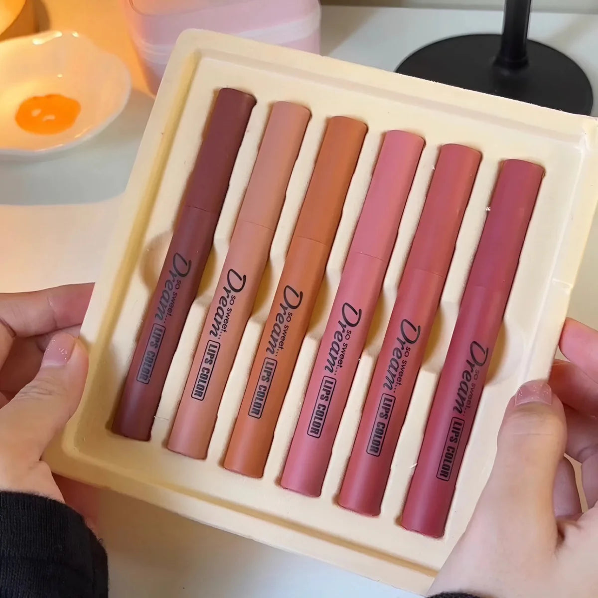 💄 Dream Lipstick – Long-Lasting, Hydrating & Vibrant Matte Shades 6PCs Set