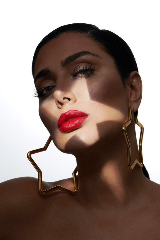 Huda Beauty Power Bullet Matte Lipstick – Ultra-Pigmented, Long-Lasting, Velvet Matte Finish | Hydrating & Comfortable Wear