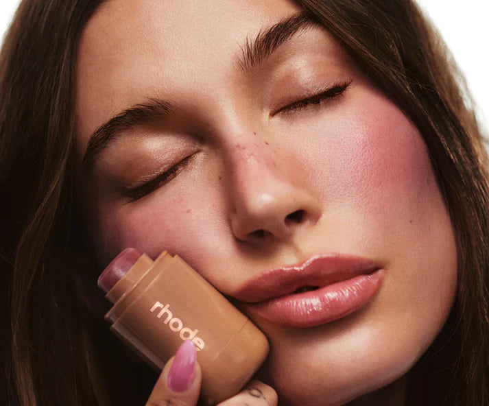 Rhode Beauty’s Tinker Bell-Sized Pocket Blush Is Love At First Swipe